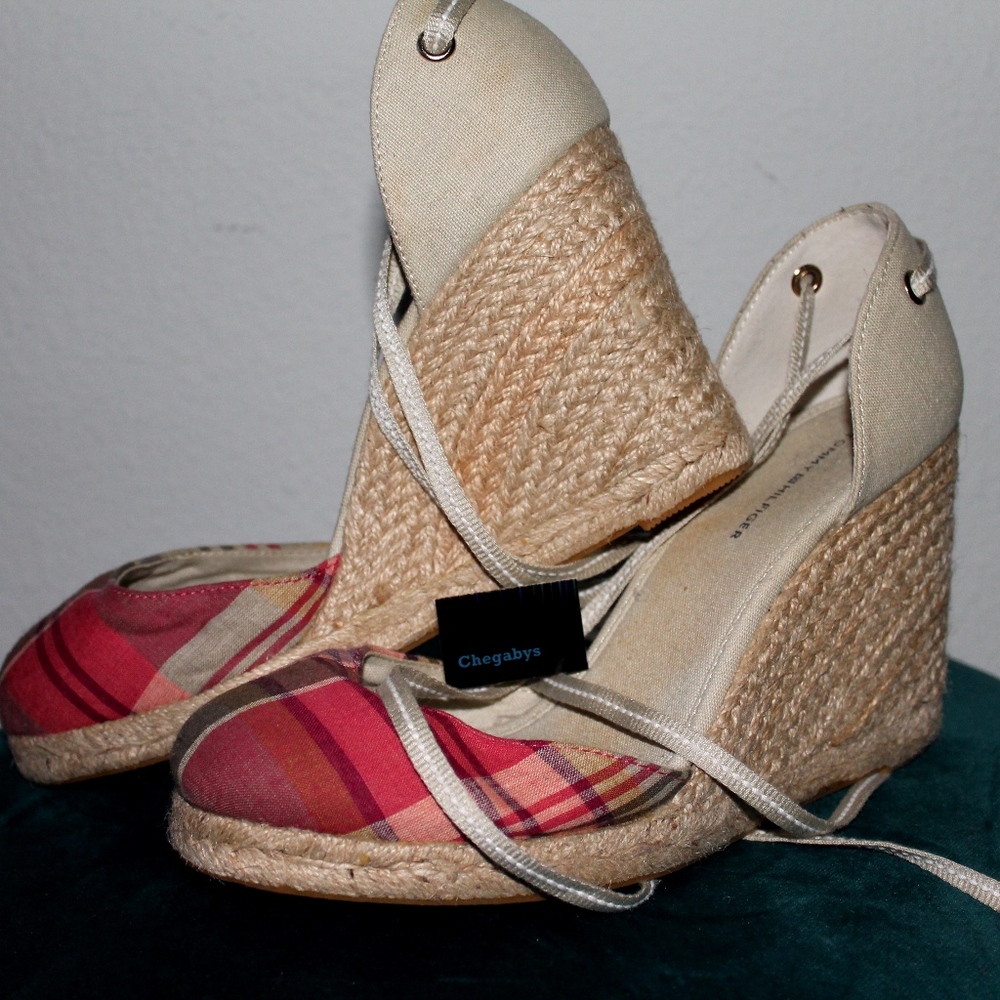 Tommy Hilfiger wedges (used)
